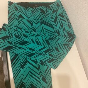 Nike Dri-FIT Teal and Black Leggings